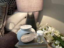 Load image into Gallery viewer, The 'Blake' Ceramic Wax Melt Burner