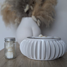 Load image into Gallery viewer, The 'Emilia' Ceramic Wax Melt Burner