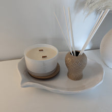 Load image into Gallery viewer, The Hannah Styling Plate