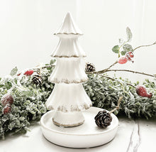 Load image into Gallery viewer, The Camila styling plate