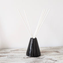 Load image into Gallery viewer, The Sienna Diffuser Bottle
