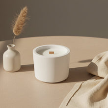 Load image into Gallery viewer, Limited Edition Handcrafted Jesmonite Candle
