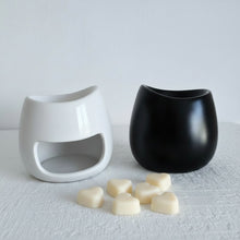 Load image into Gallery viewer, The 'Darcy' Ceramic Wax Melt Burner
