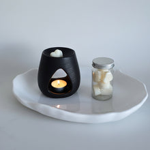 Load image into Gallery viewer, The 'Blake' Ceramic Wax Melt Burner
