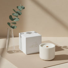 Load image into Gallery viewer, Limited Edition Handcrafted Jesmonite Candle
